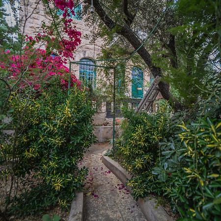 Central House With Beautiful Garden Amman Esterno foto